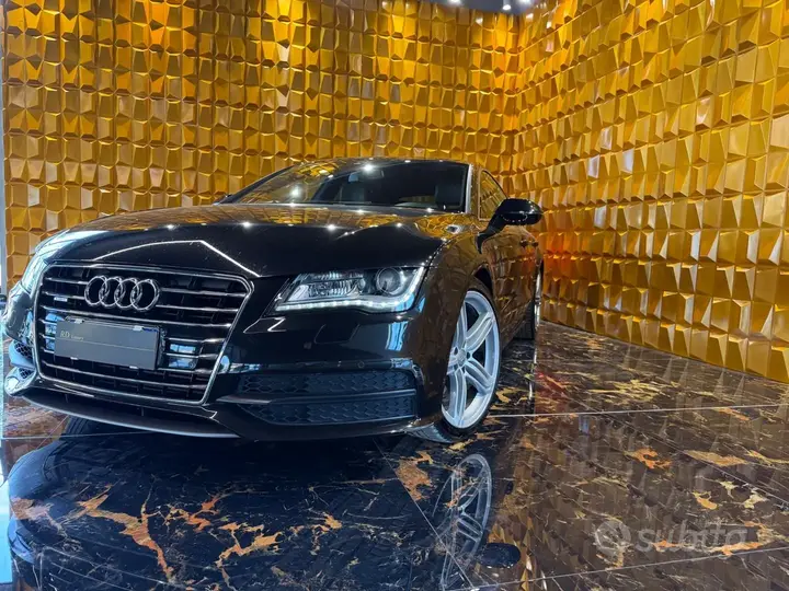 Audi A7 2011 photo 3
