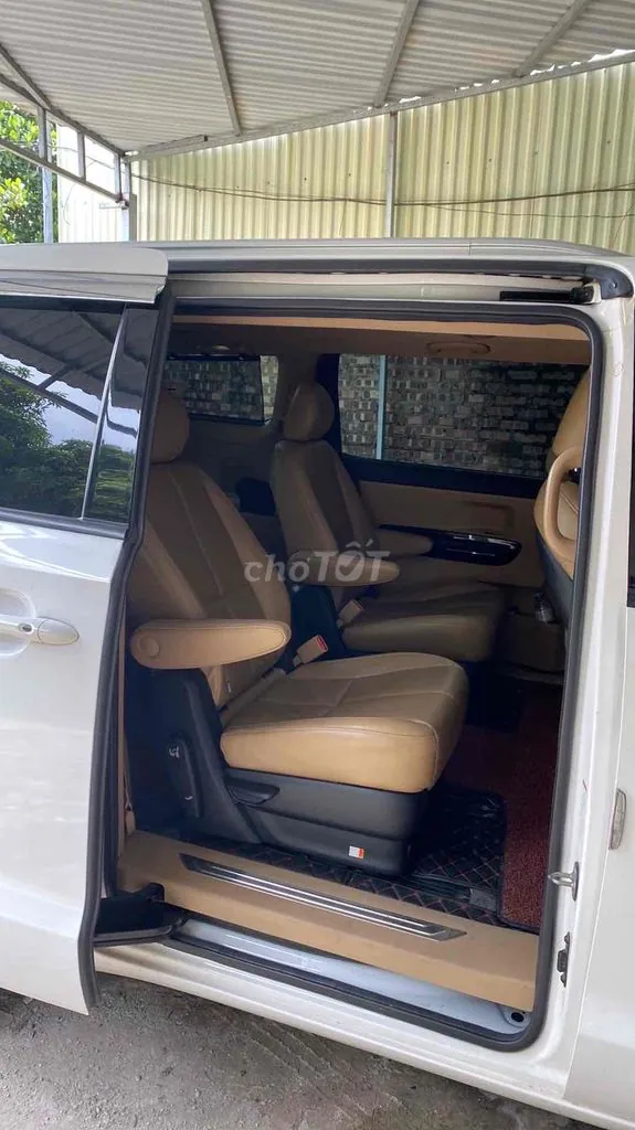 Kia Sedona 2019 photo 2