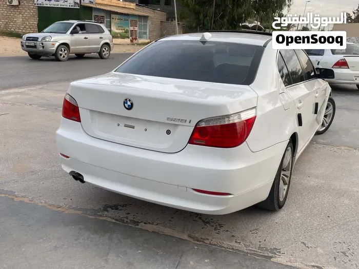 BMW Other 2010 photo 4