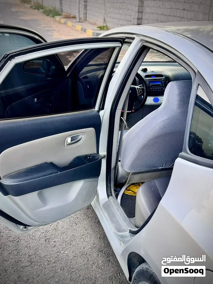 Hyundai Avante 2008 photo 4