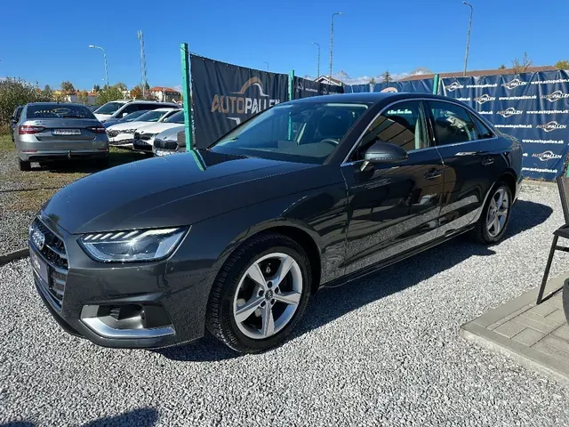 Audi A4 2023 photo 2