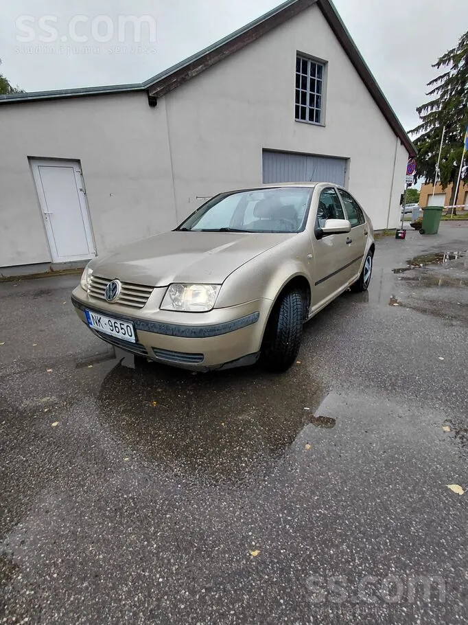 Volkswagen Bora 2000 photo 2