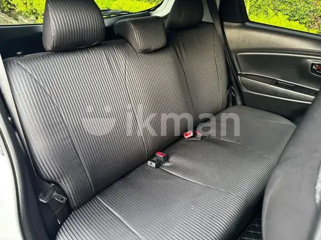 Toyota Vitz 2018 photo 3