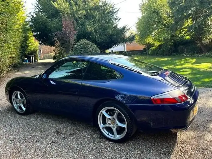 Porsche 911 2002 photo 4