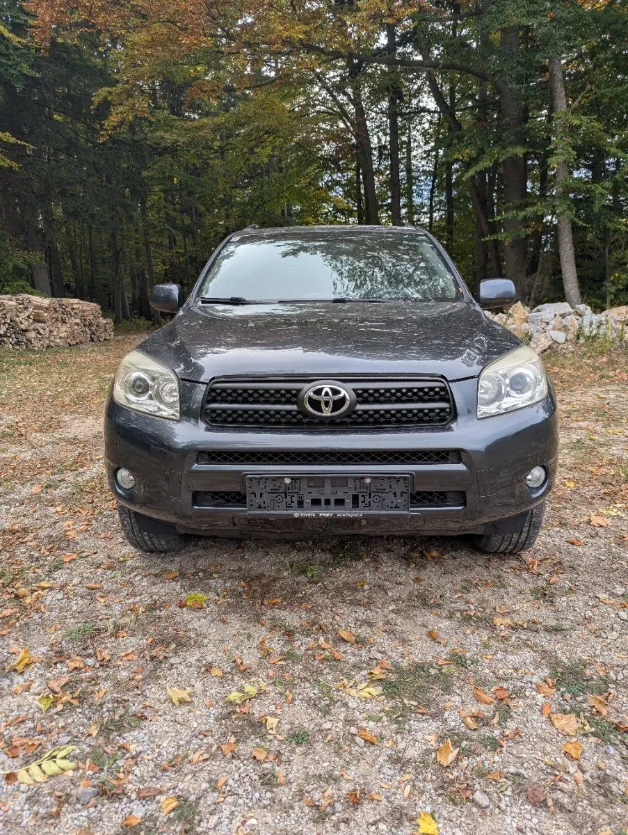 Toyota Rav4 2006 photo 2