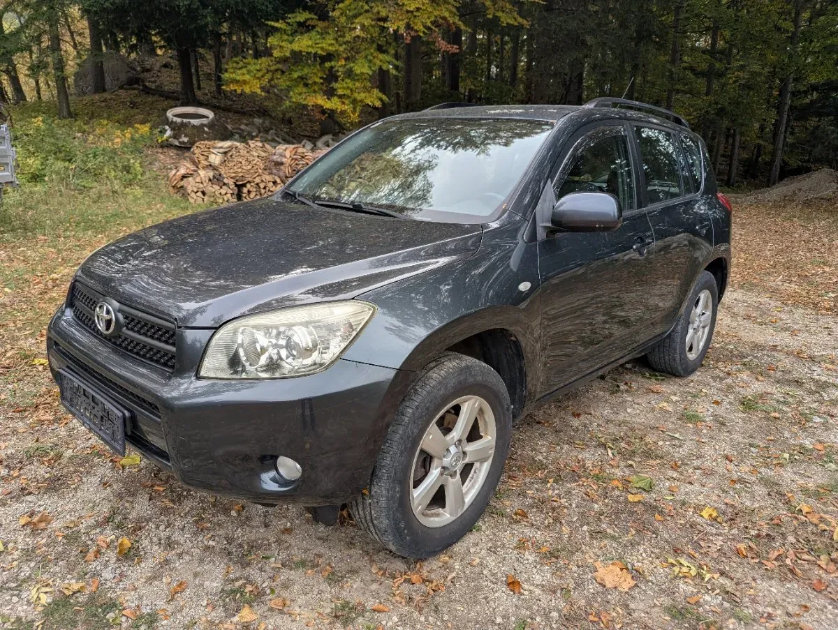 Toyota Rav4 2006 photo 3