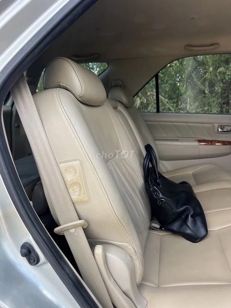 Toyota Fortuner 2007 photo 5