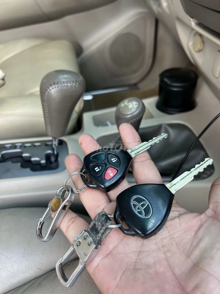 Toyota Fortuner 2007 photo 4