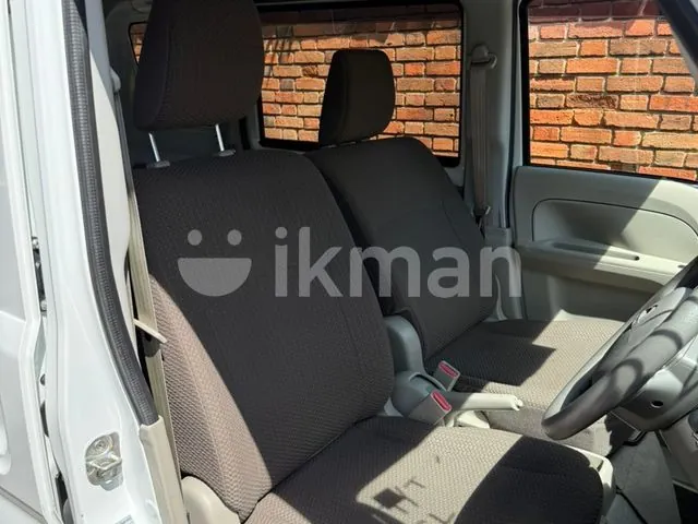 Nissan Clipper 2023 photo 5