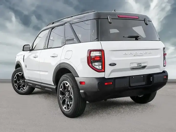 Ford Bronco Sport 2026 photo 4