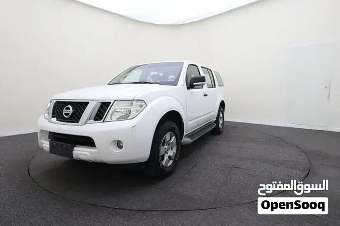 Nissan Pathfinder 2014 photo 2