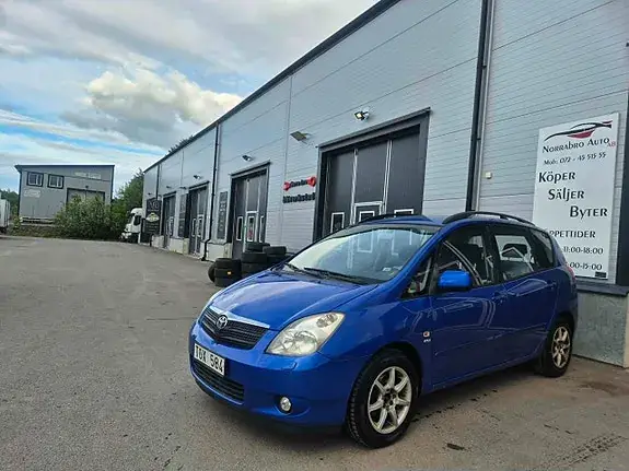 Toyota Corolla Verso 2002 photo 2