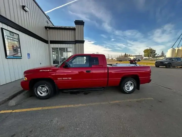 Dodge Ram 1500 1999 photo 2