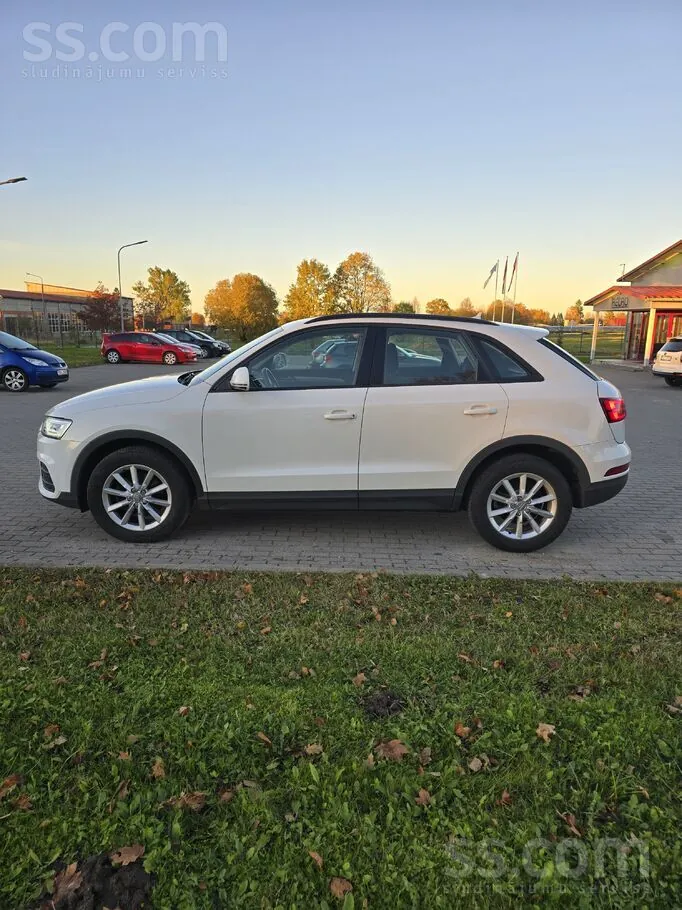 Audi Q3 2018 photo 5
