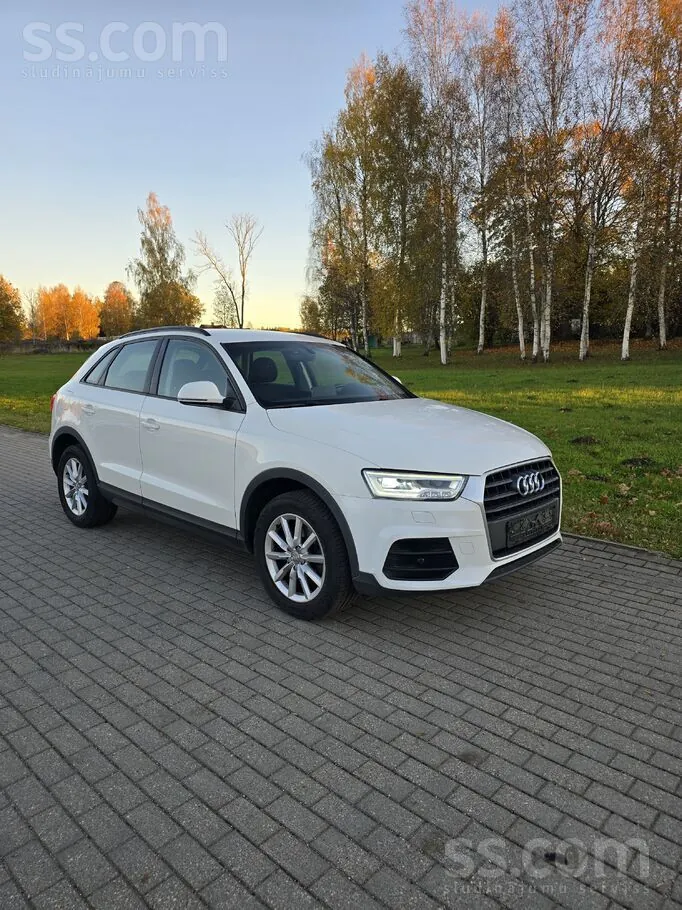 Audi Q3 2018 photo 2