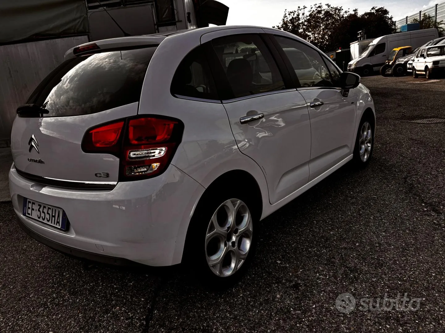 Citroen C3 2010 photo 2