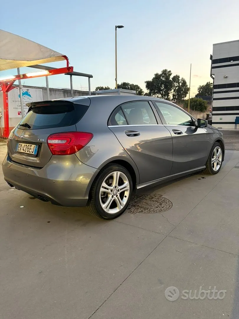 Mercedes-Benz A-Class 2014 photo 3