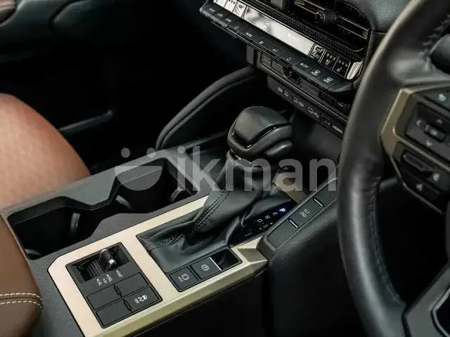 Toyota Land Cruiser 2025 photo 4
