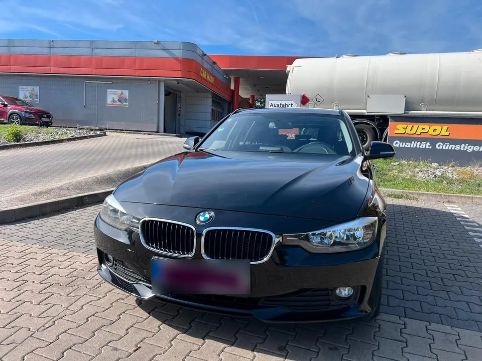 BMW 318D