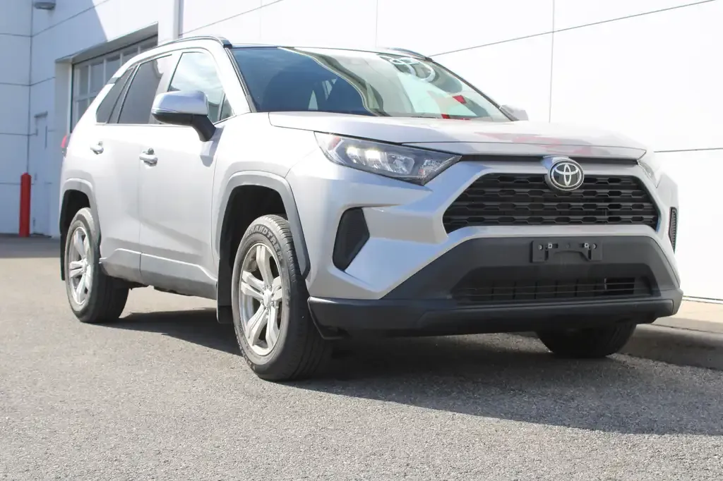 Toyota Rav4 2021 photo 2