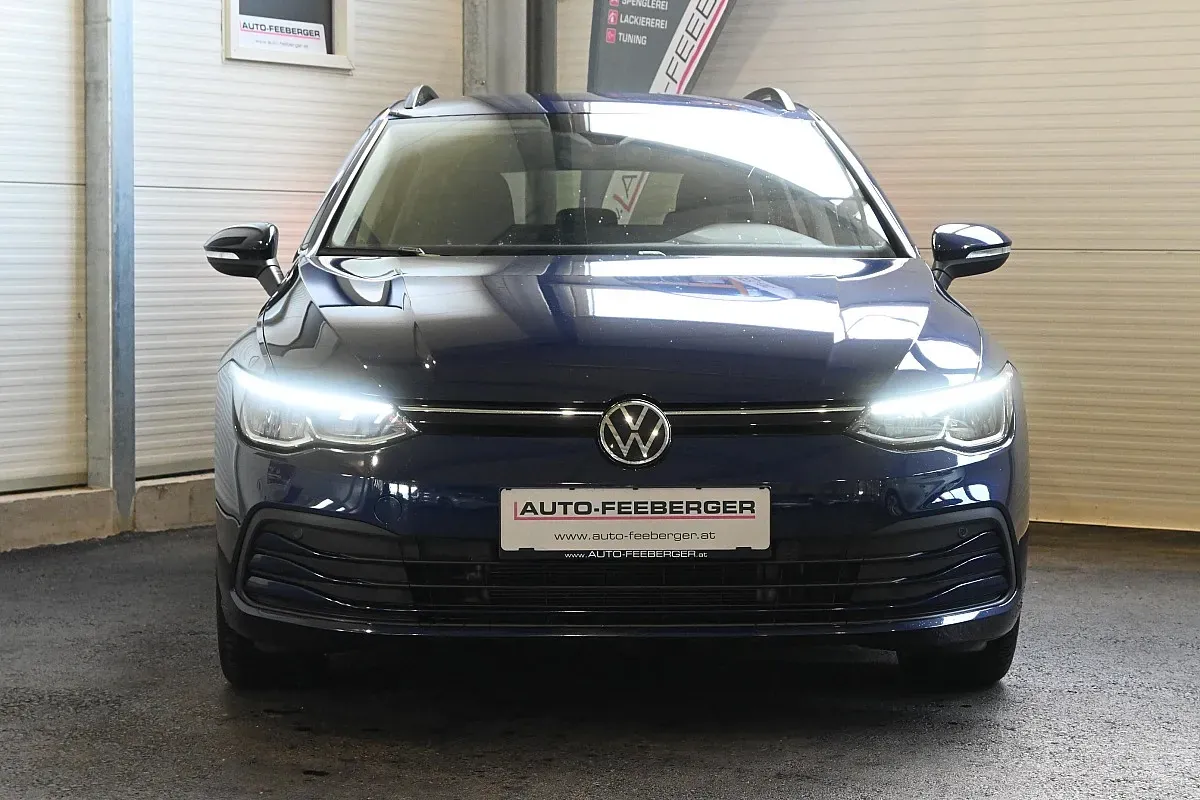 Volkswagen Golf 2022 photo 3