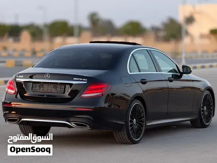 Mercedes-Benz E-Class 2019 photo 4