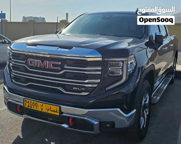 GMC Sierra 2023 photo 2