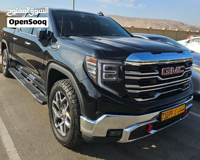 GMC Sierra