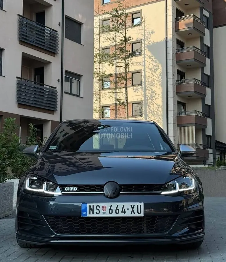 Volkswagen Golf 7 2018 photo 2