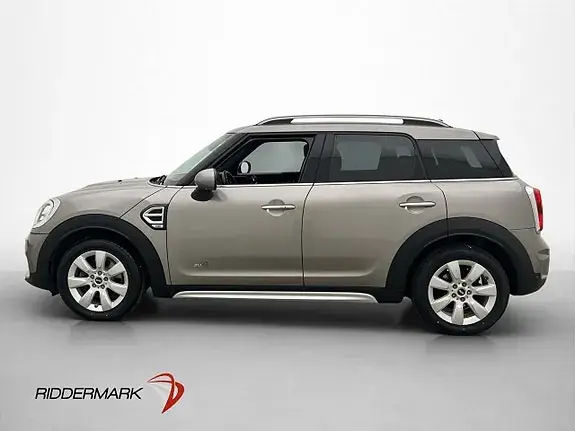 Mini Countryman Cooper D 2017 photo 4