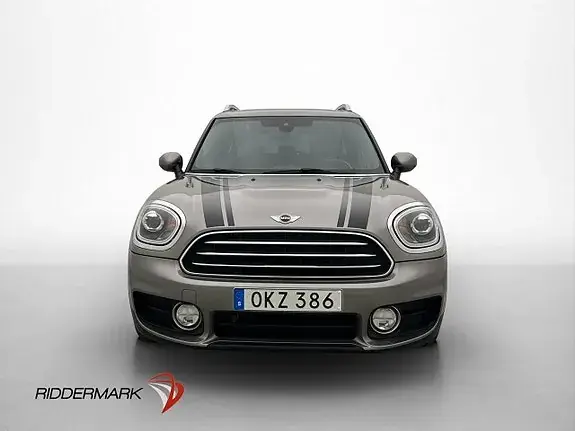 Mini Countryman Cooper D 2017 photo 2