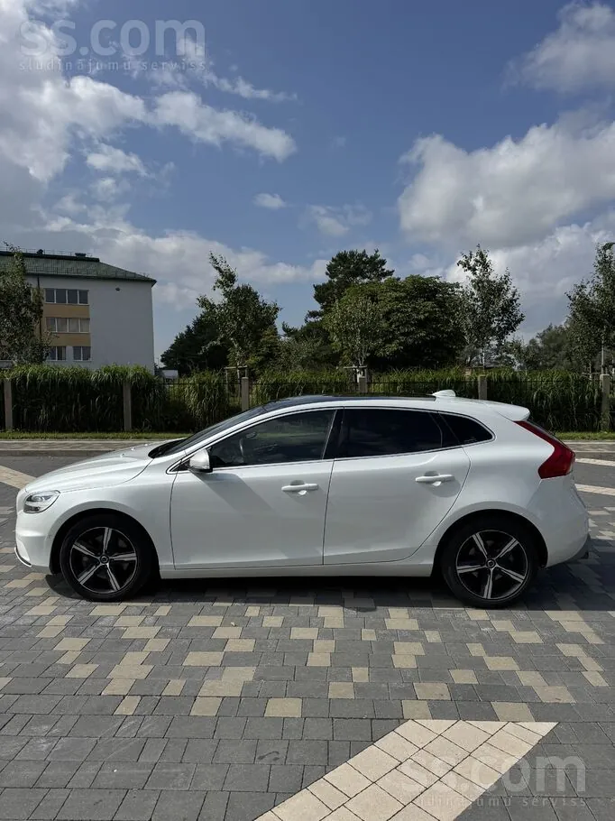 Volvo V40 2018 photo 4