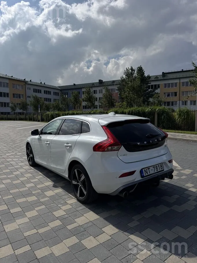 Volvo V40 2018 photo 5