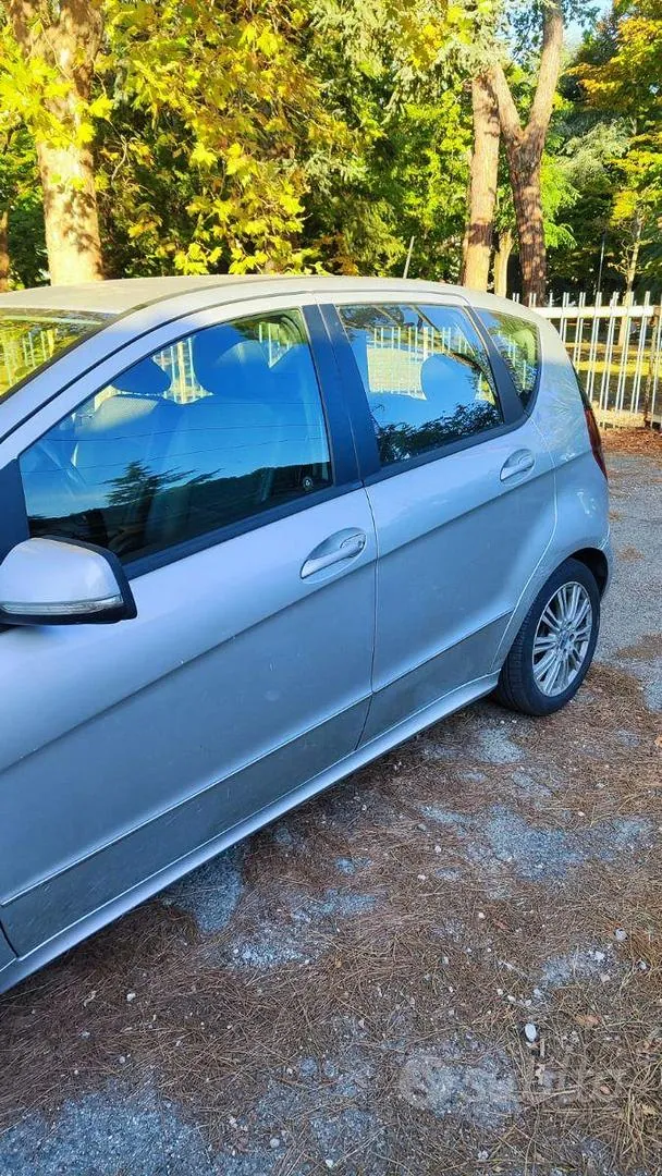 Mercedes-Benz A 2008 photo 2