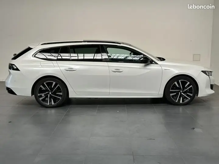 Peugeot 508 2021 photo 4