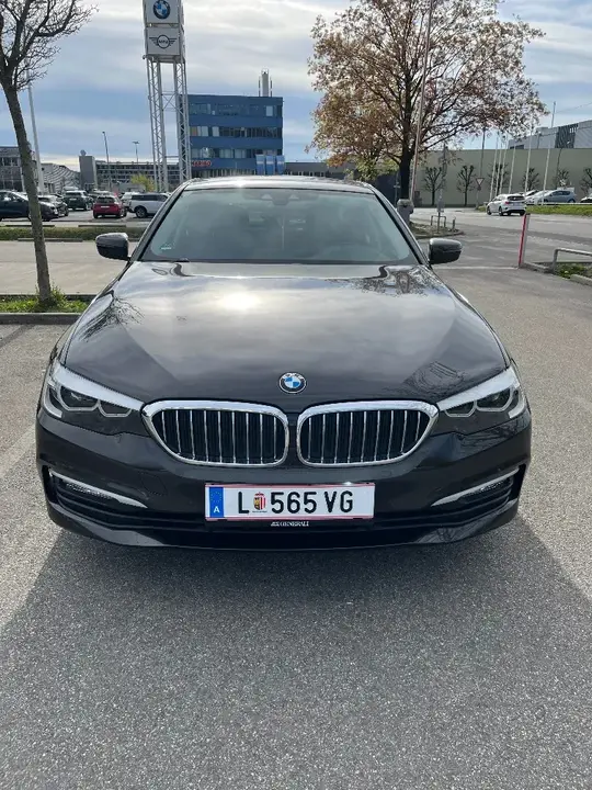 BMW 520D 2017 photo 2