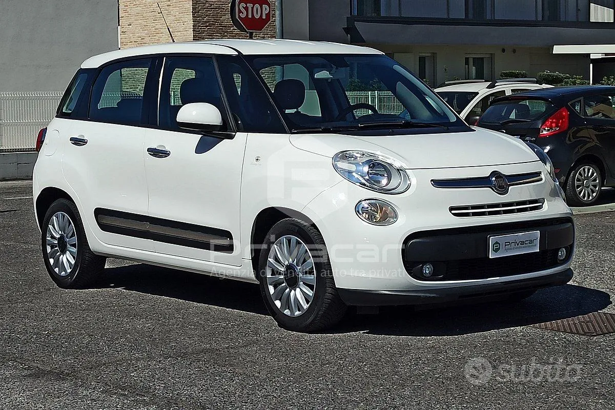 Fiat 500L 2015 photo 3