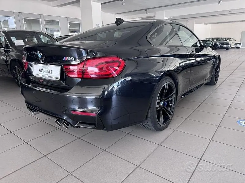 BMW M4 Coupé 2019 photo 3