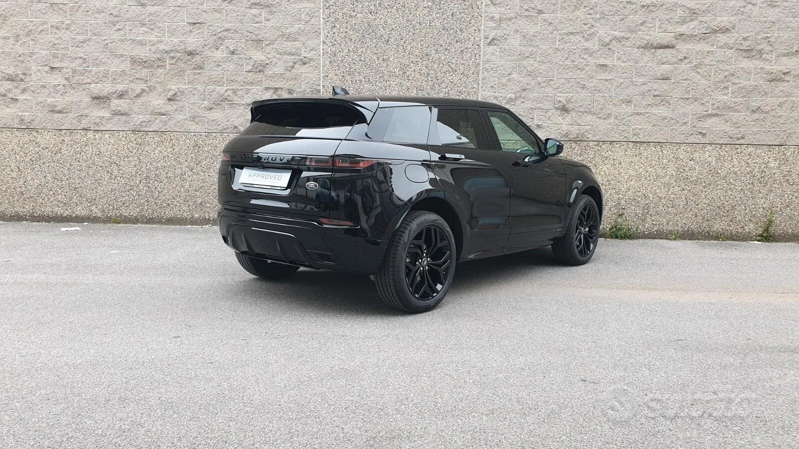 Land Rover Range Rover Evoque 2020 photo 2