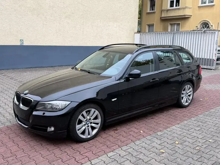 BMW 318D Touring