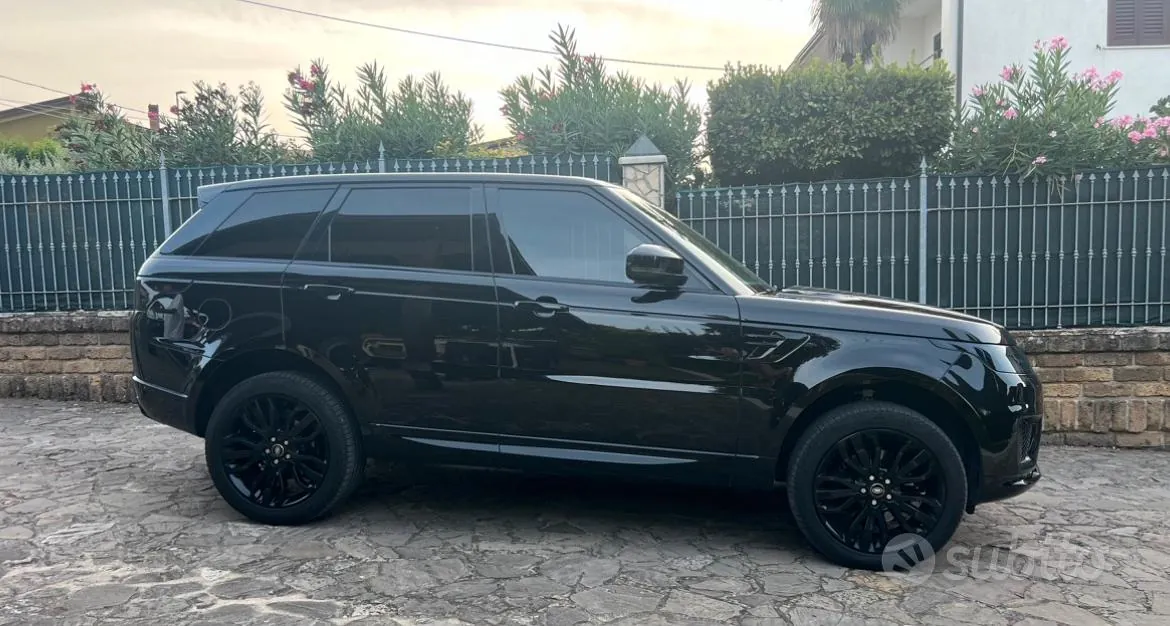 Land Rover Range Rover Sport 2018 photo 2