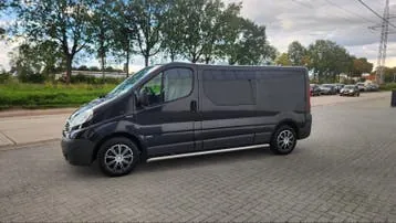 Opel Vivaro 2009 photo 3
