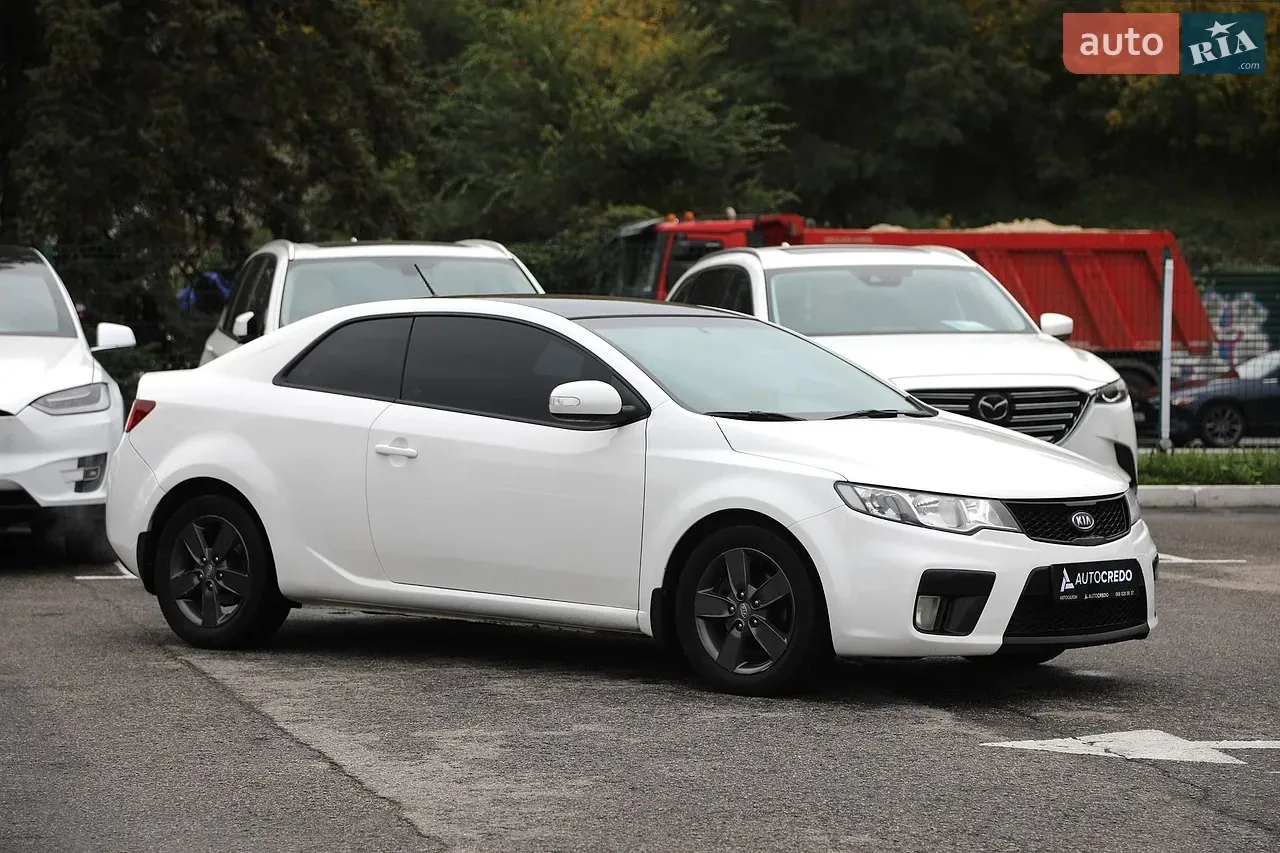 Kia Cerato 2010 photo 4