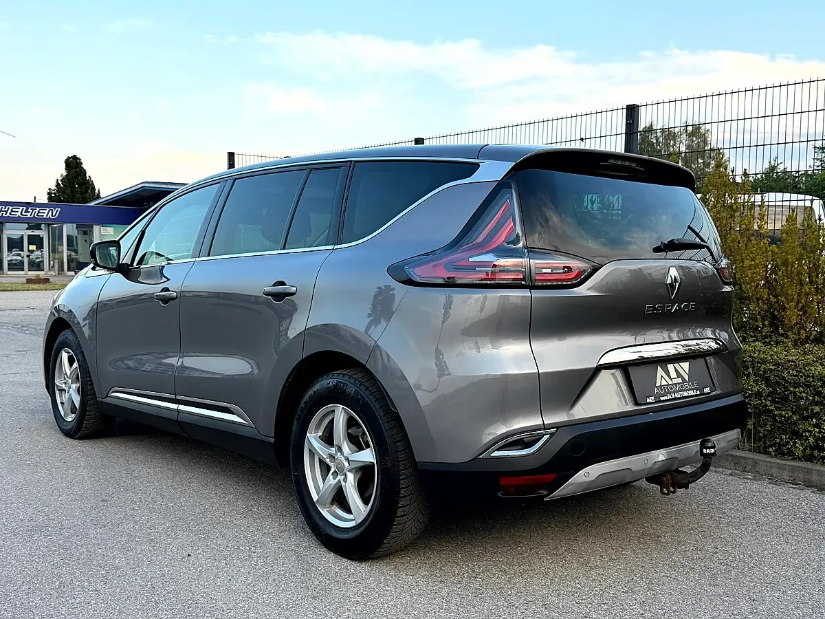 Renault Espace 2015 photo 2