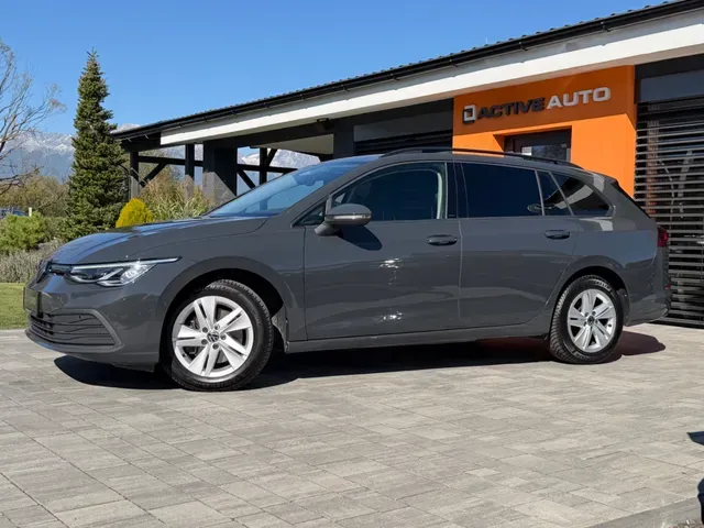 Volkswagen Golf Variant 2022 photo 2