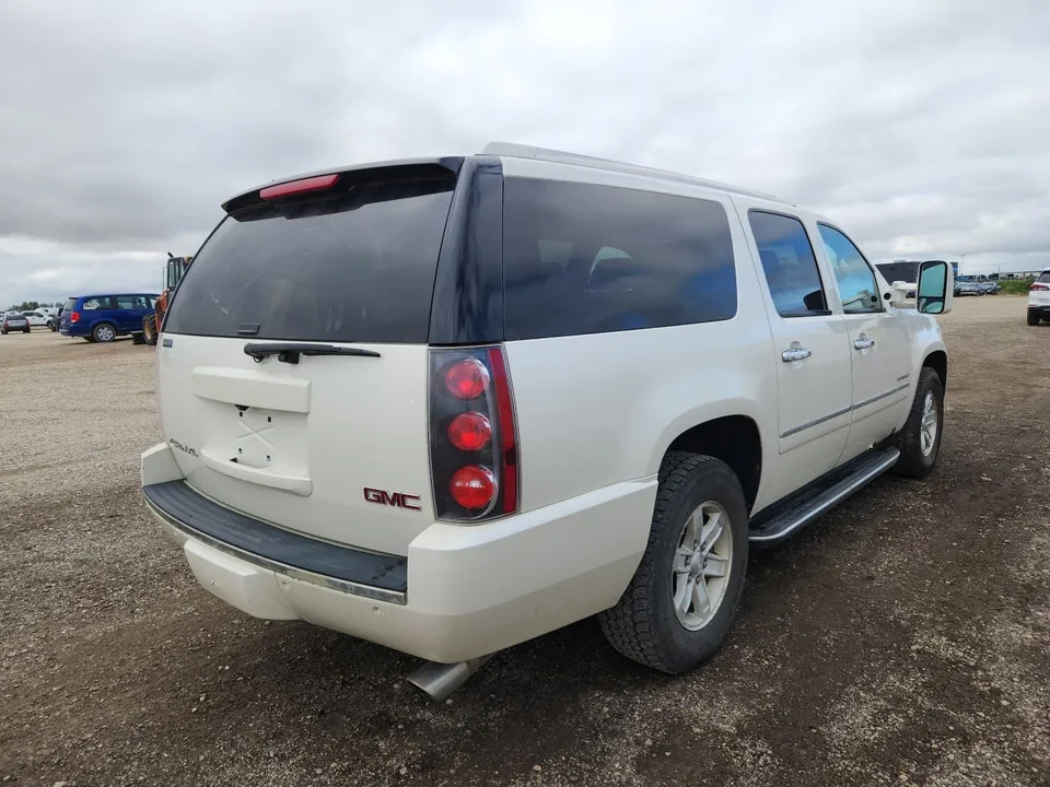 GMC Yukon Xl 2014 photo 4
