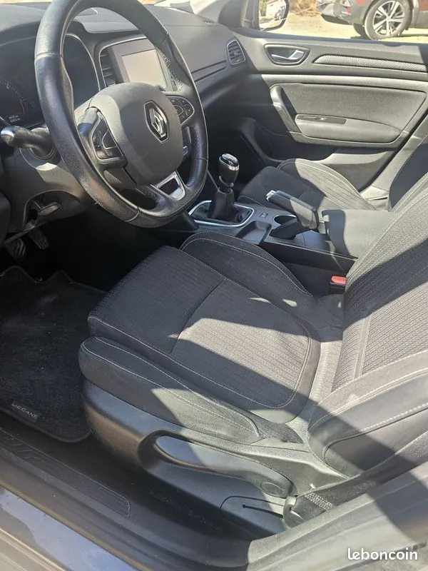Renault Megane 2020 photo 3