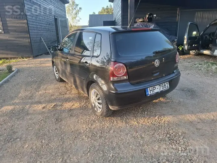 Volkswagen Polo 2008 photo 3