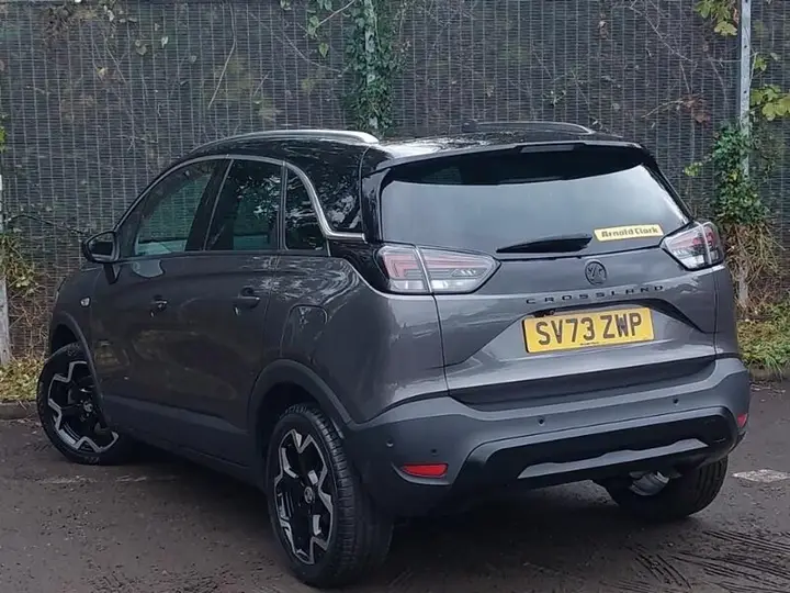 Vauxhall Crossland 2023 photo 2
