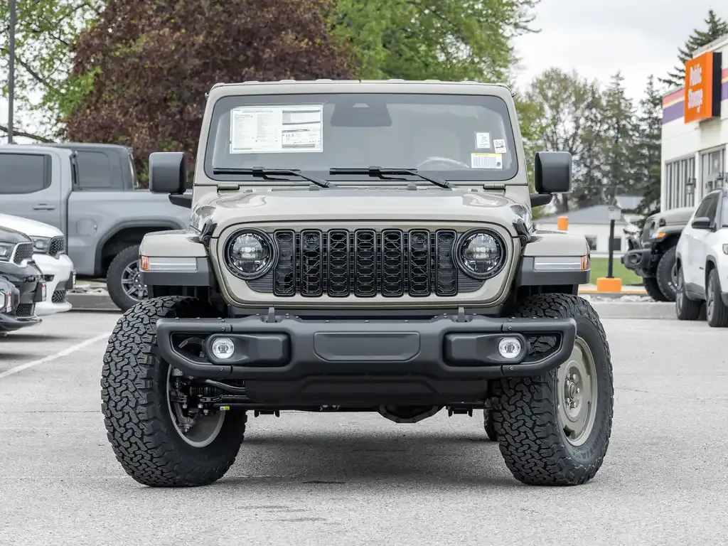 Jeep Wrangler 2026 photo 2